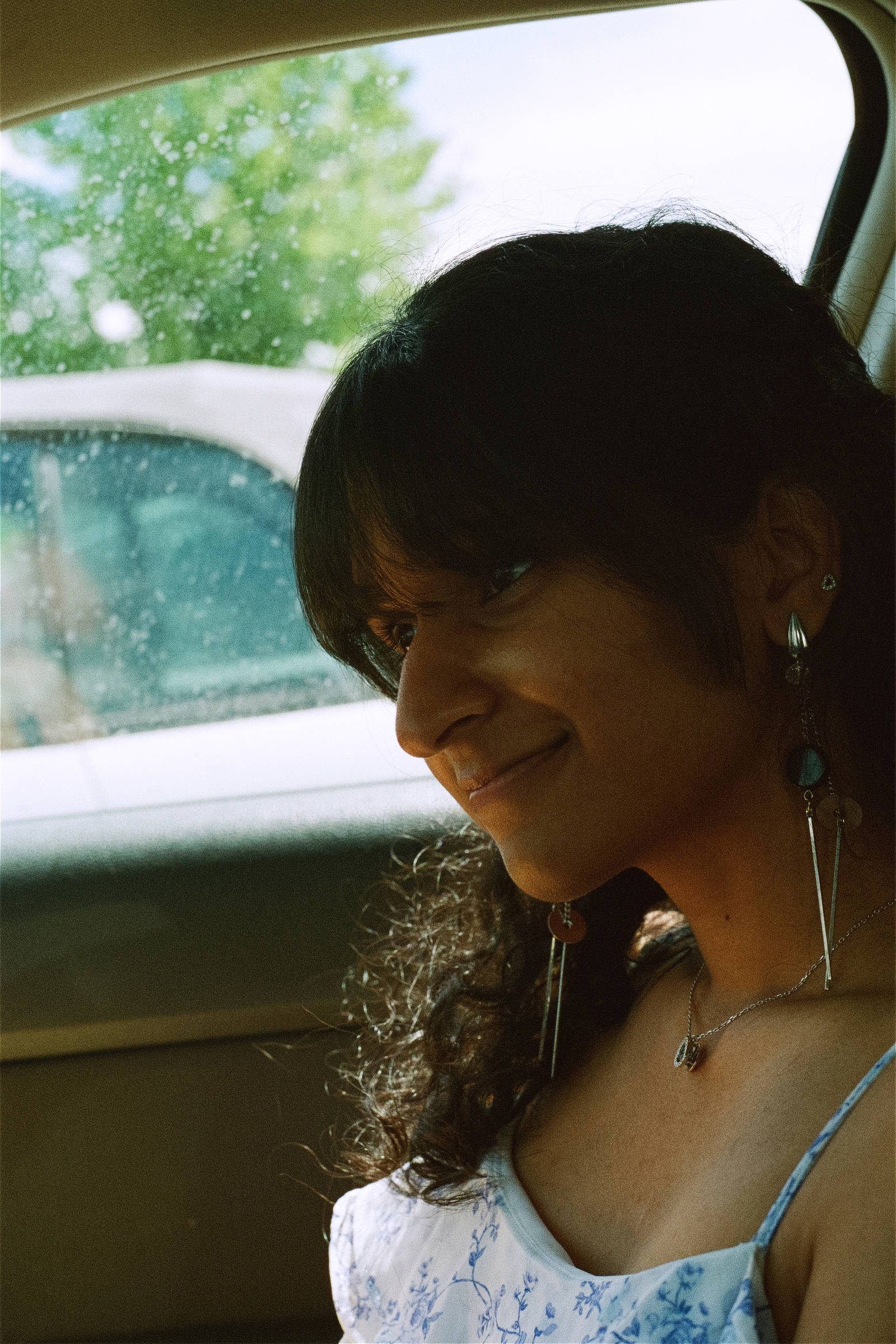 portraits of a young woman 01